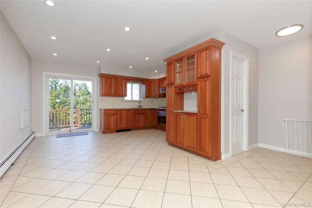 223 Ditmars Street Bronx NY 10464
