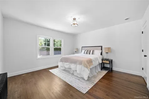 39 Paulanna Avenue Bayport NY 11705