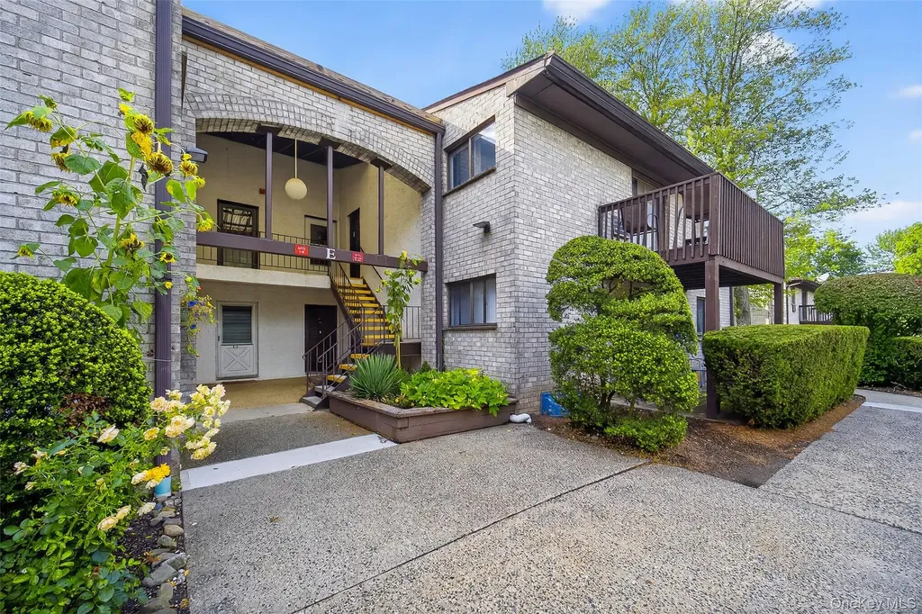 4 Secora Monsey NY 10952
