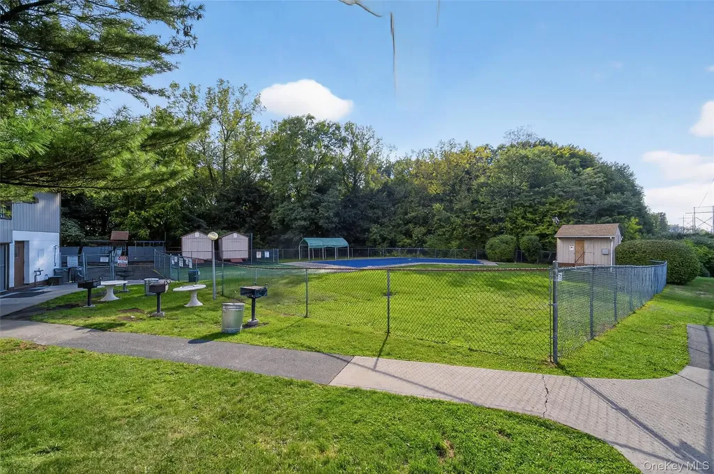 4 Secora Monsey NY 10952