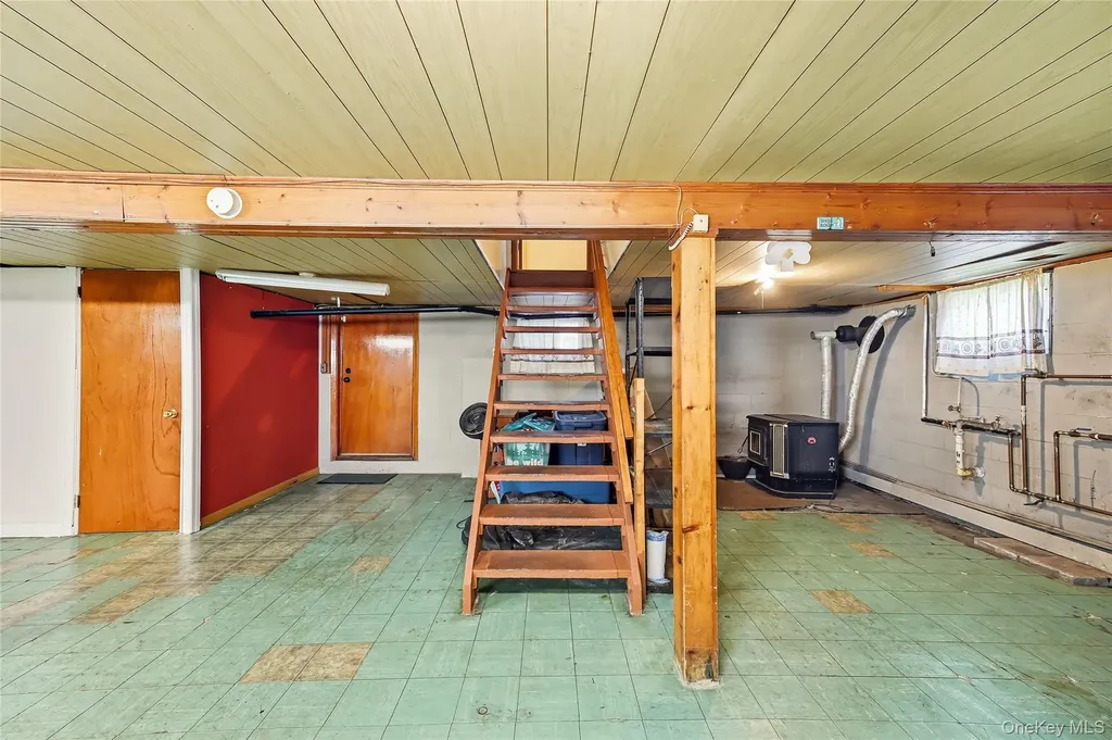 53 Fair Oaks Road Middletown NY 10940
