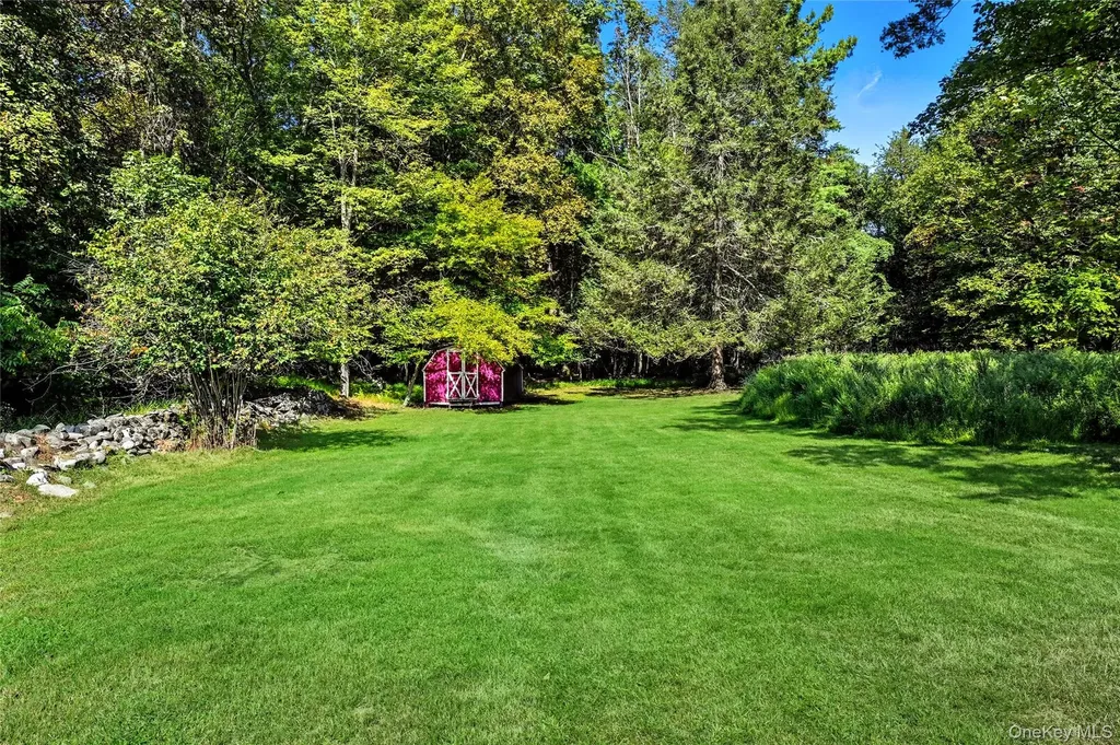 53 Fair Oaks Road Middletown NY 10940