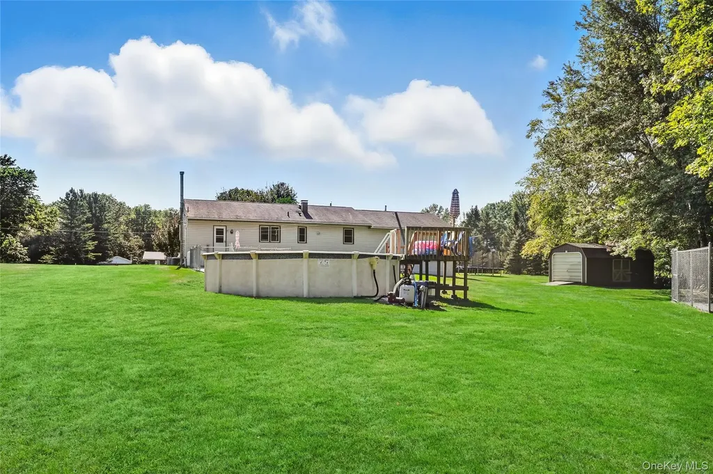 53 Fair Oaks Road Middletown NY 10940