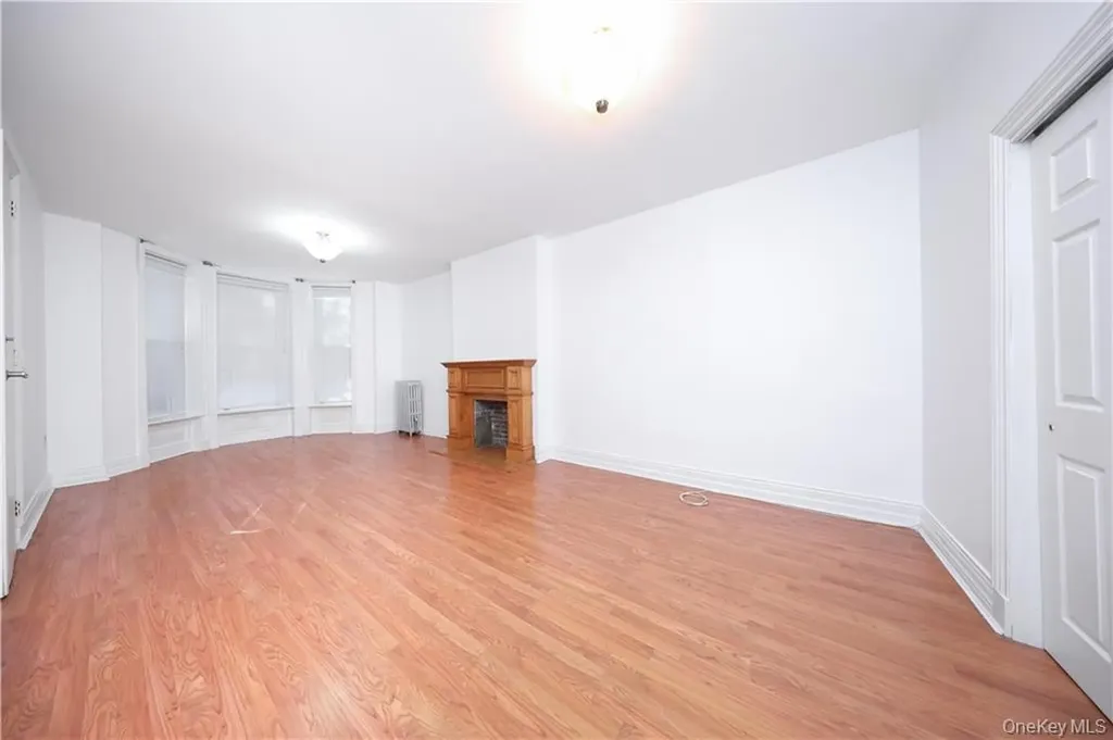 435 55th Street Brooklyn NY 11220