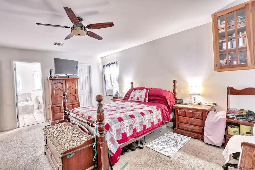 4 Cameron Place Wallkill NY 12589