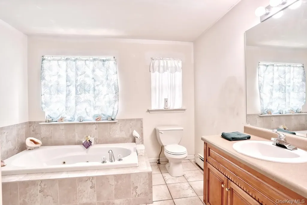 4 Cameron Place Wallkill NY 12589