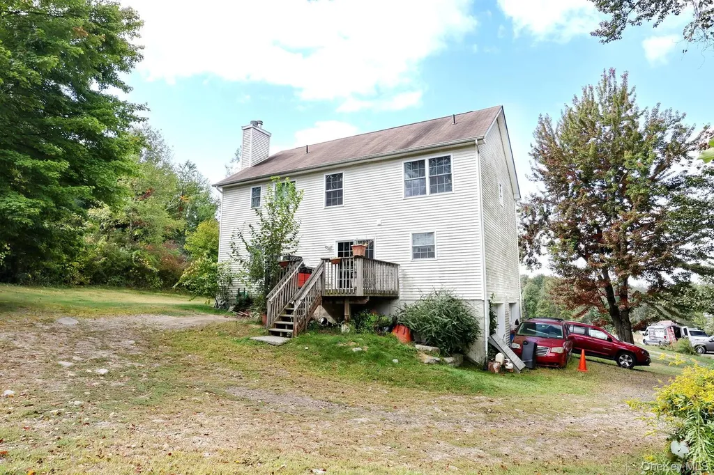 4 Cameron Place Wallkill NY 12589