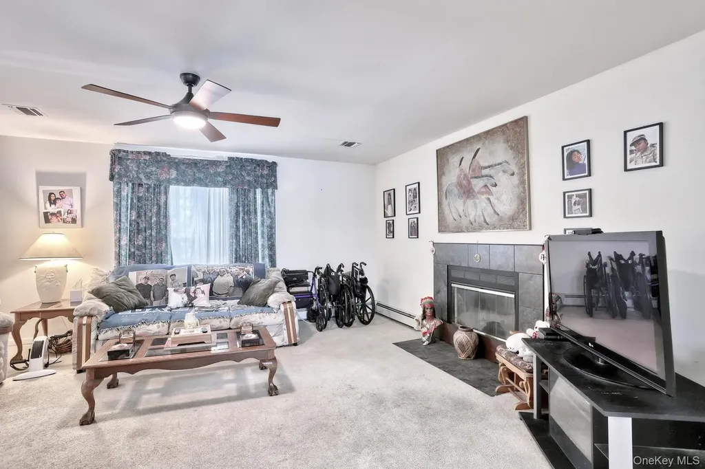 4 Cameron Place Wallkill NY 12589