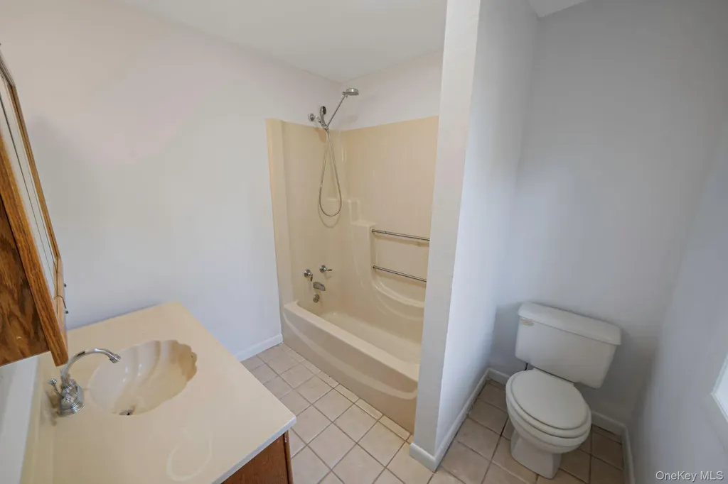 60 Hawthorne Road Rocky Point NY 11778