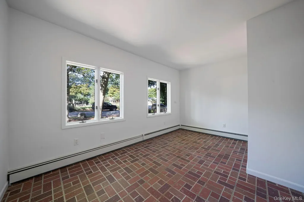 60 Hawthorne Road Rocky Point NY 11778