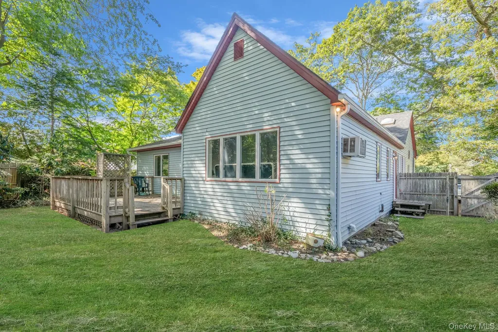 60 Hawthorne Road Rocky Point NY 11778
