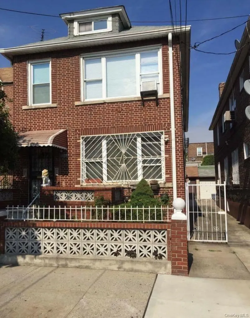 3238 Wilson Avenue Bronx NY 10469