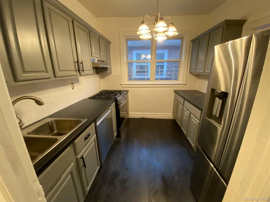 3238 Wilson Avenue Bronx NY 10469