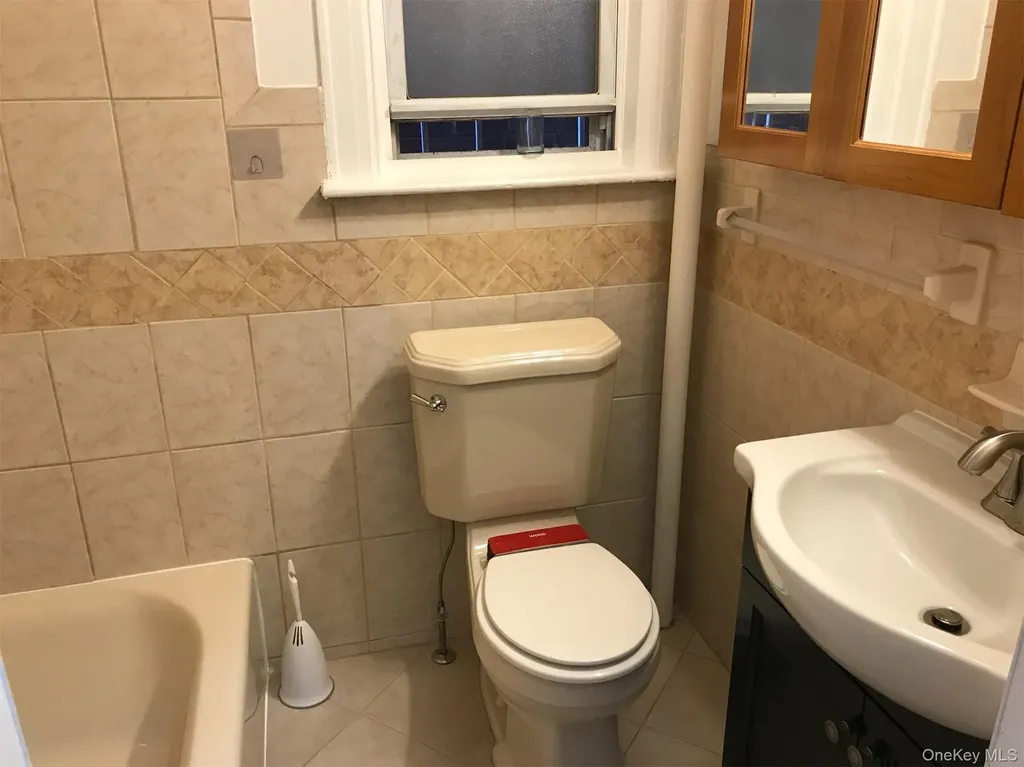 3238 Wilson Avenue Bronx NY 10469