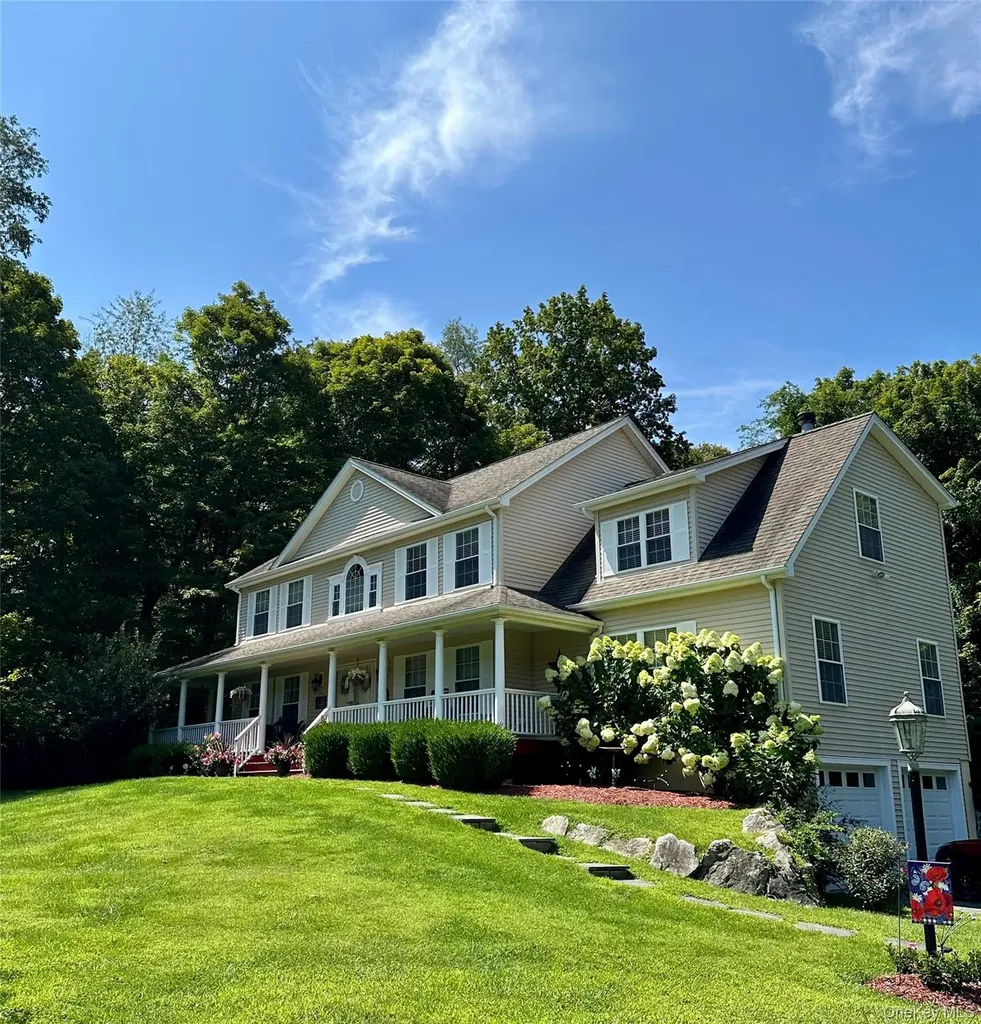 5 Perri Lane Pawling NY 12564