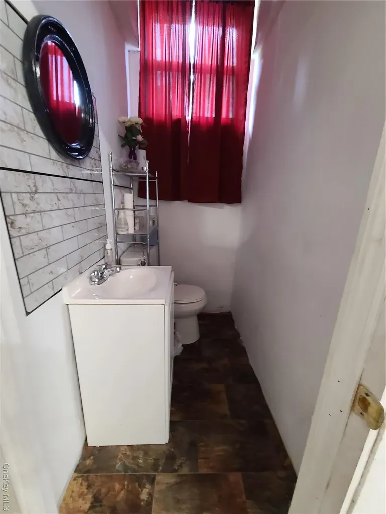 36 Cold Spring Road Monticello NY 12701