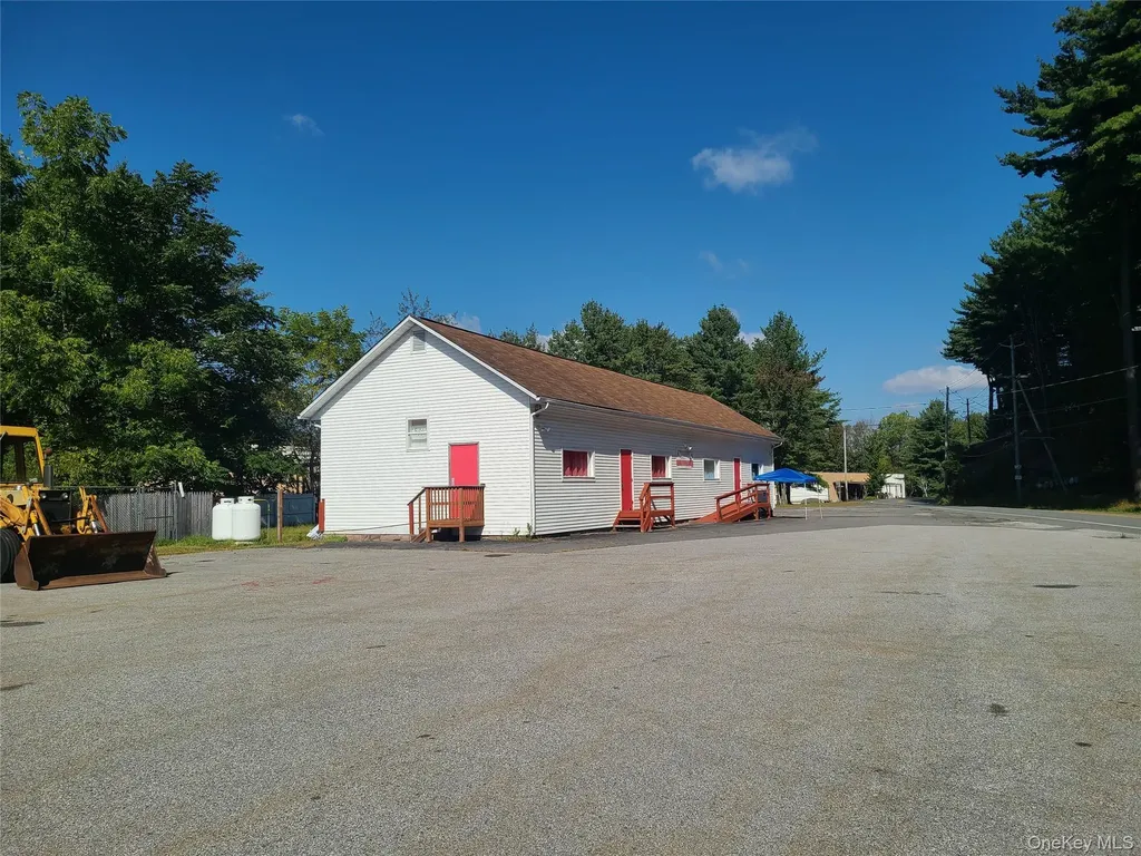 36 Cold Spring Road Monticello NY 12701