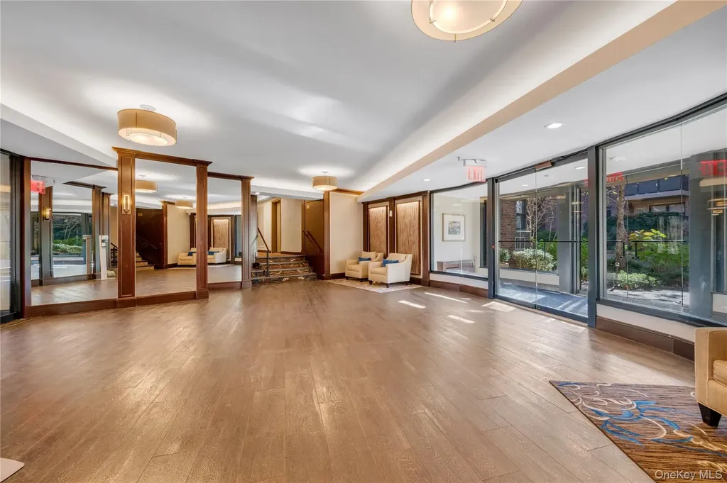 50 Brompton Road Great Neck NY 11021