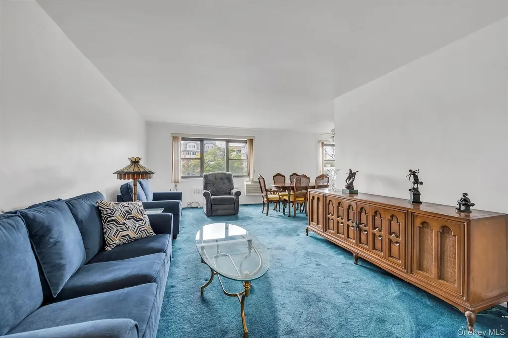 50 Brompton Road Great Neck NY 11021