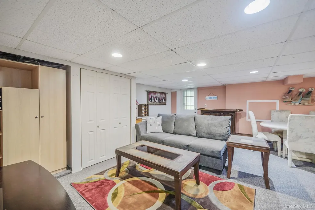 29 Diana Road Rocky Point NY 11778