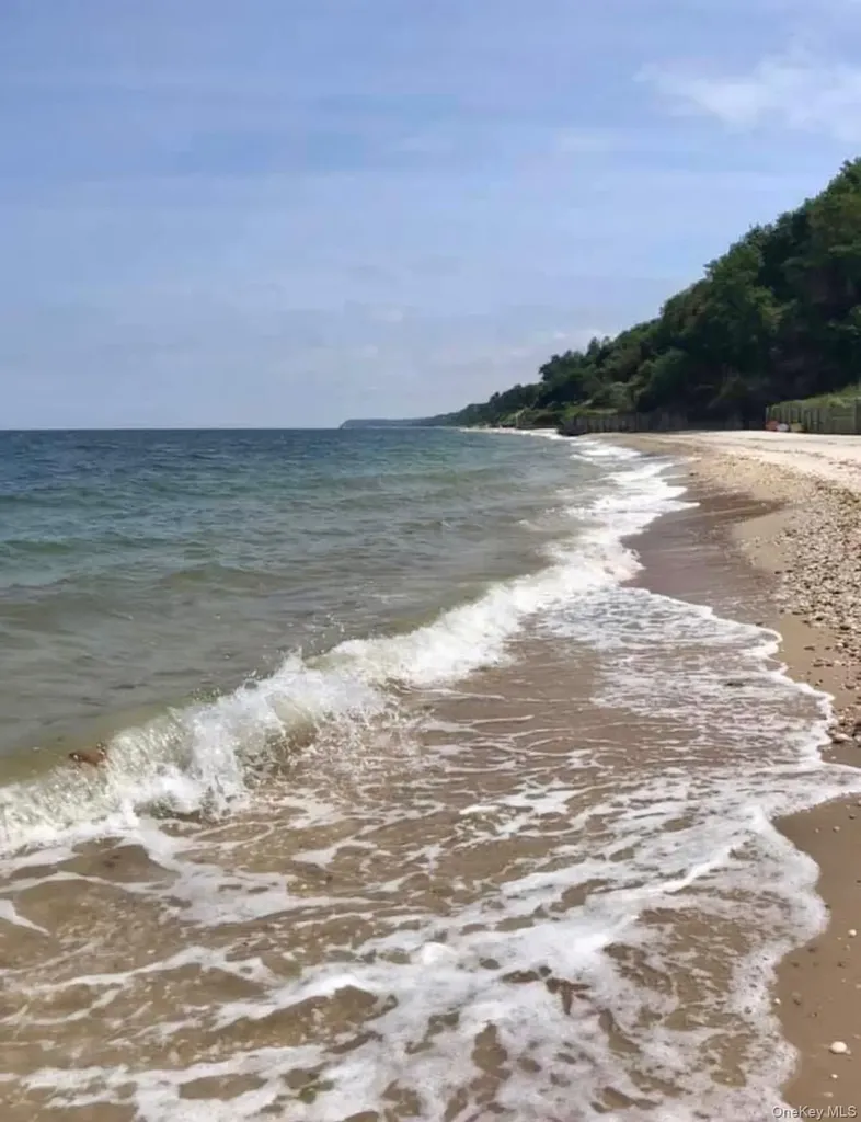 29 Diana Road Rocky Point NY 11778