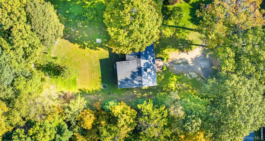 96 Lakeview Drive Pawling NY 12564