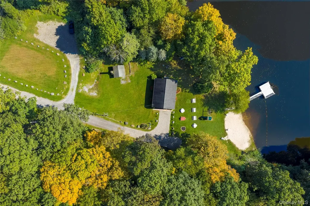 96 Lakeview Drive Pawling NY 12564