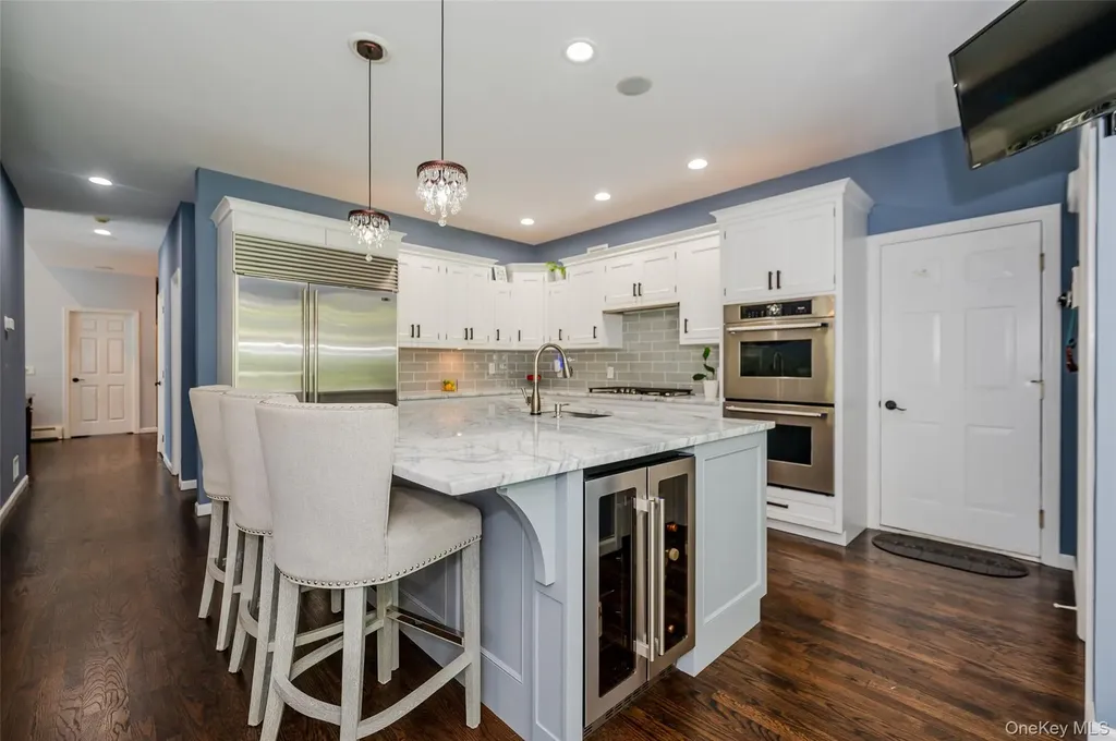140 N Woods Drive Wading River NY 11792