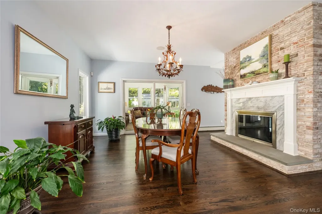 140 N Woods Drive Wading River NY 11792