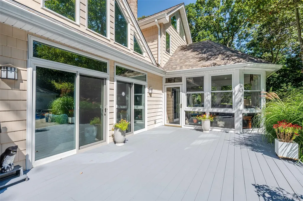 140 N Woods Drive Wading River NY 11792