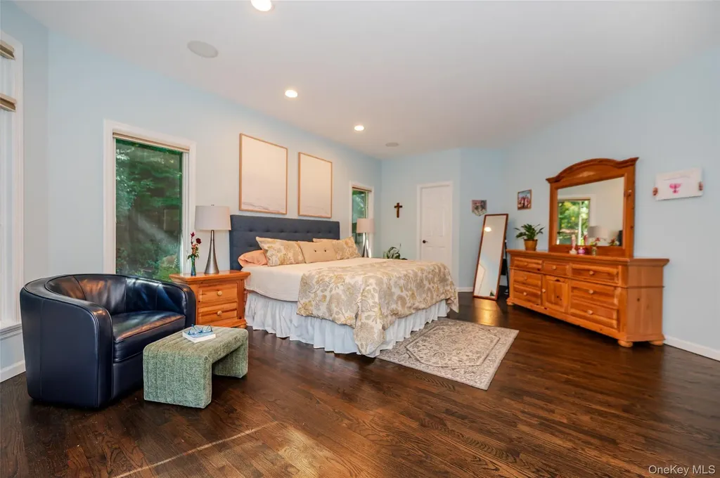 140 N Woods Drive Wading River NY 11792