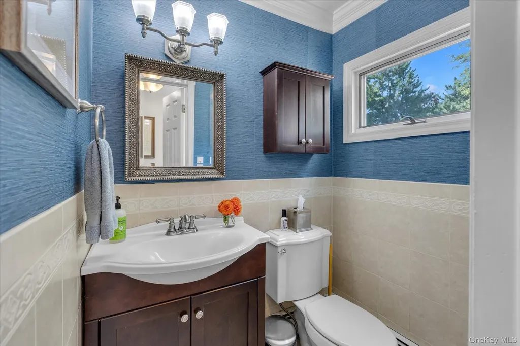 48 Terry Road Northport NY 11768
