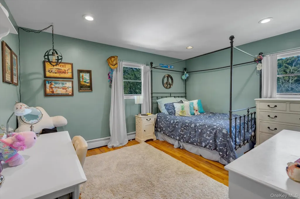 48 Terry Road Northport NY 11768