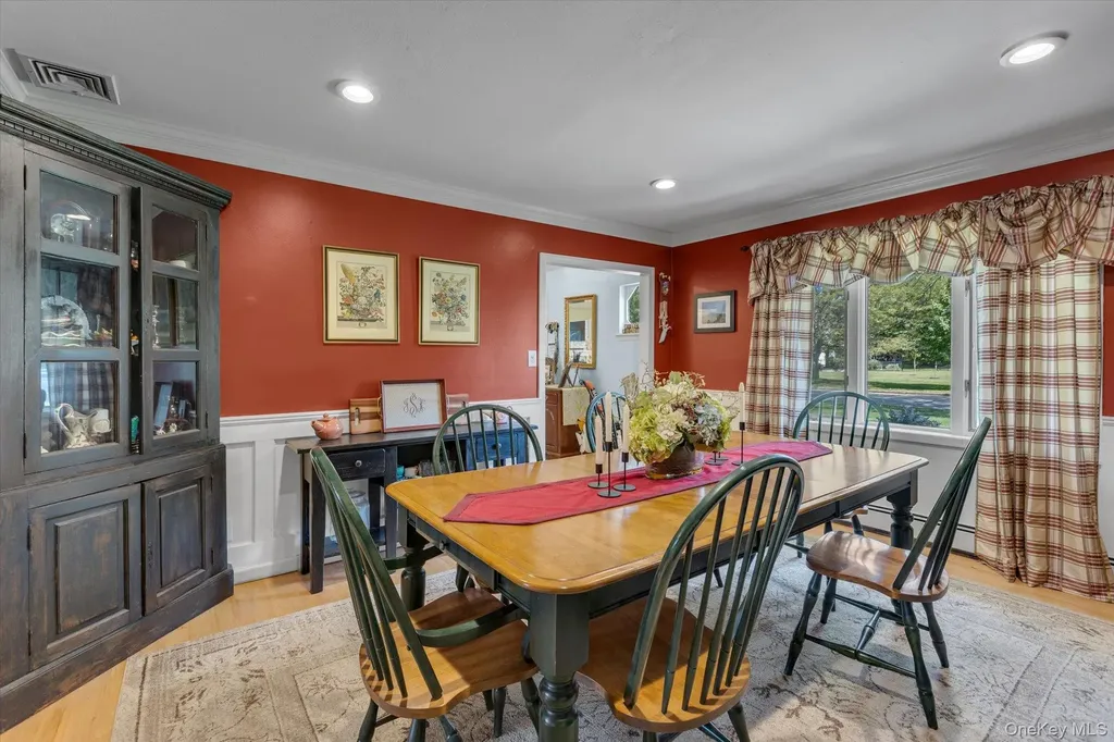 48 Terry Road Northport NY 11768