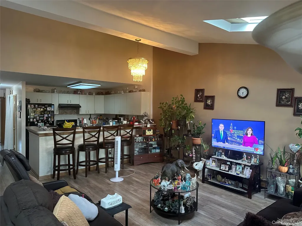 1091 E 72nd Street Brooklyn NY 11234