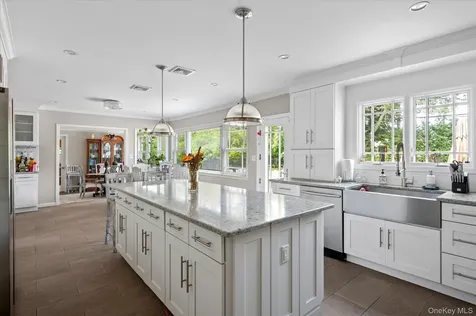 1361 Boxwood Drive E Hewlett Harbor NY 11557