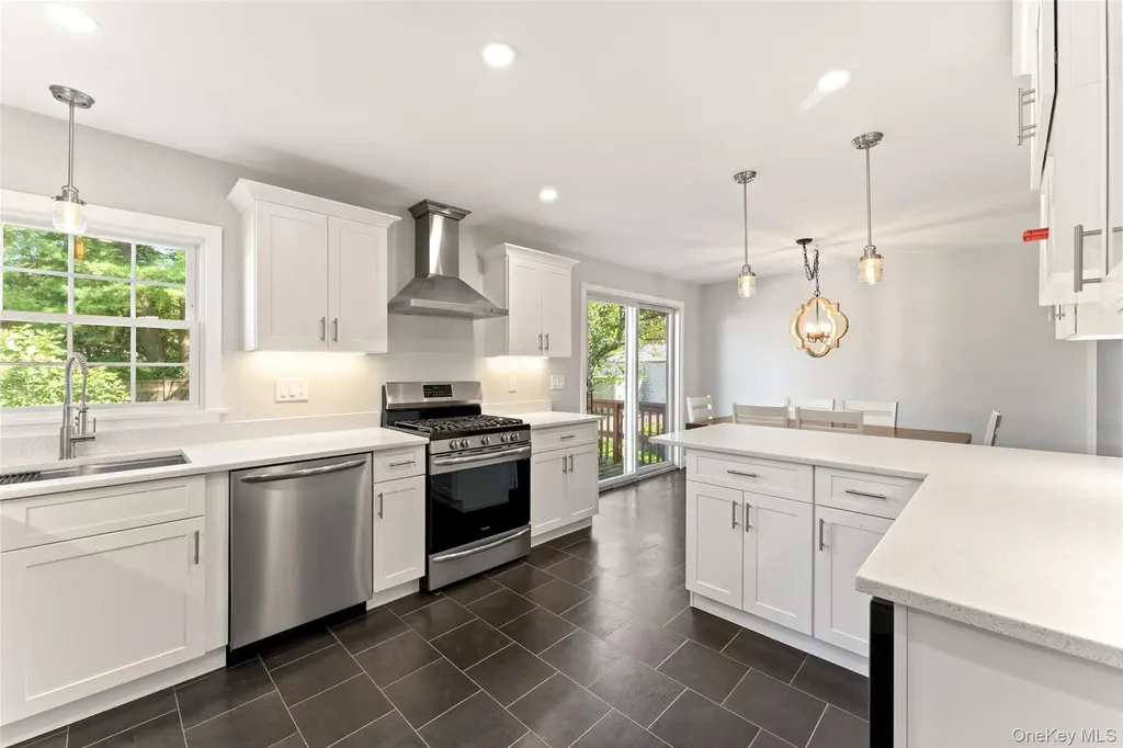 16 Bryn Mawr Parkway Bronxville NY 10708