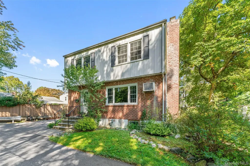 16 Bryn Mawr Parkway Bronxville NY 10708