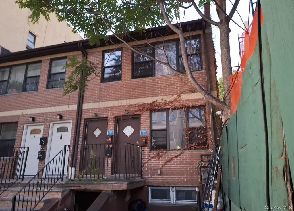 440 Blake Avenue Brooklyn NY 11212