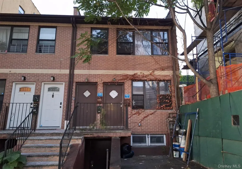 440 Blake Avenue Brooklyn NY 11212