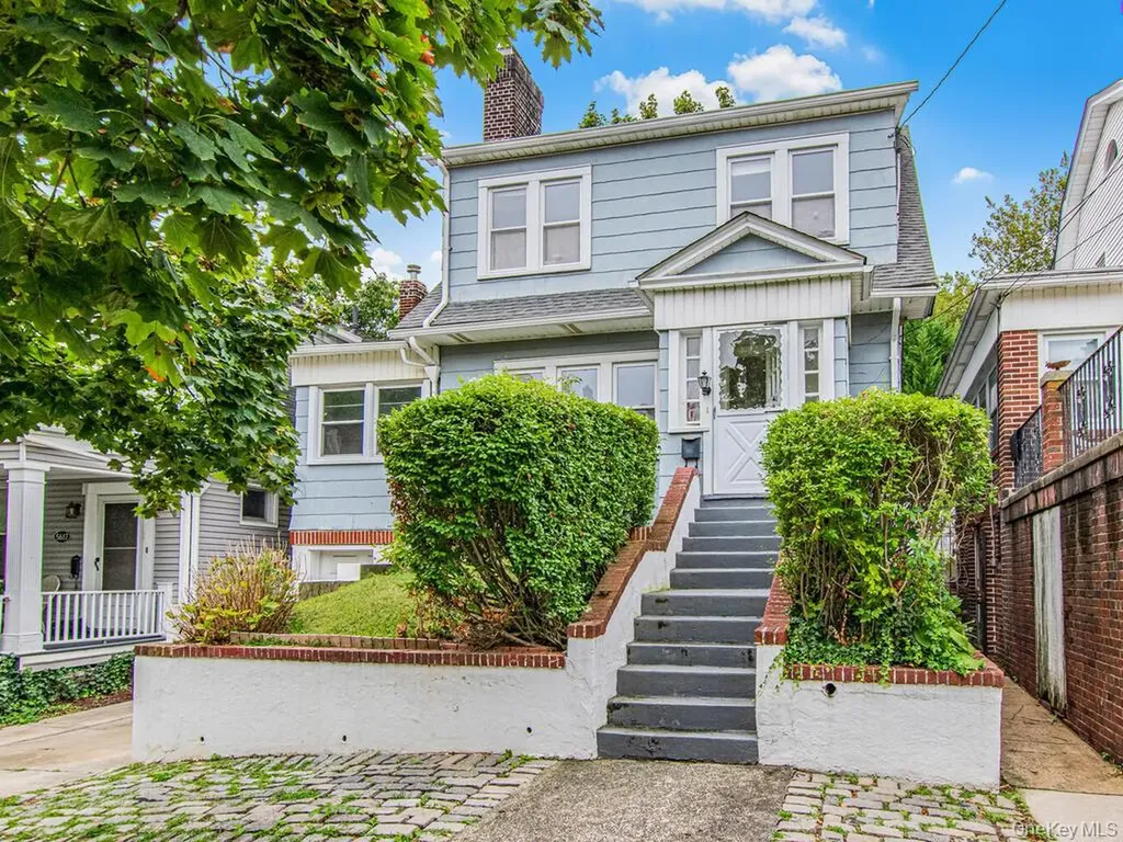 5621 Post Road Bronx NY 10471