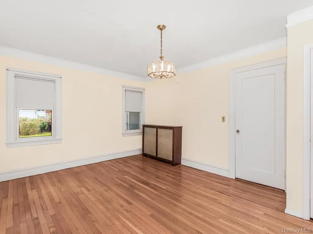 5621 Post Road Bronx NY 10471
