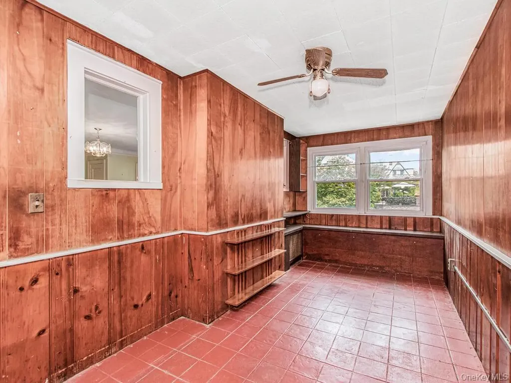 5621 Post Road Bronx NY 10471