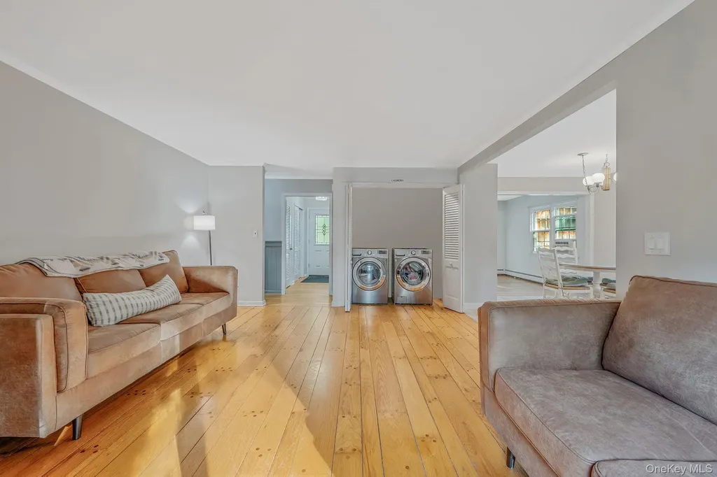 7 Cornell Road Shoreham NY 11786