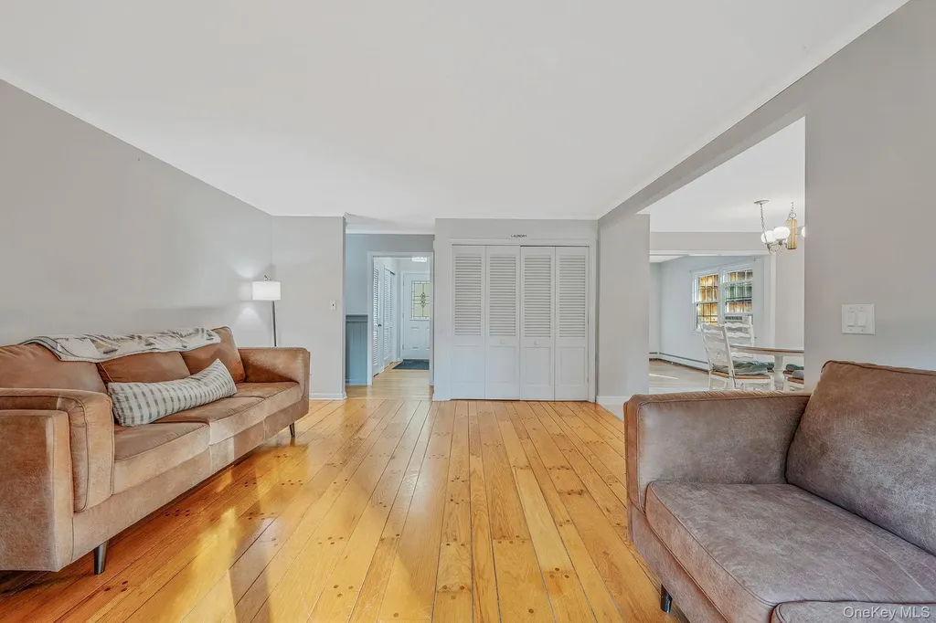 7 Cornell Road Shoreham NY 11786