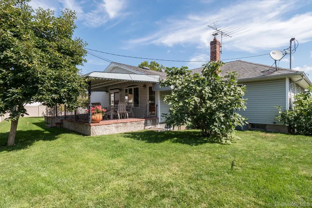 800 Mayer Drive Wantagh NY 11793