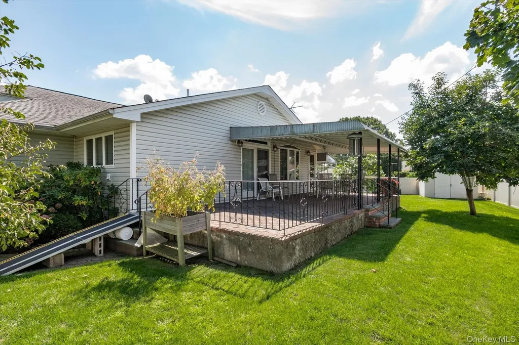 800 Mayer Drive Wantagh NY 11793