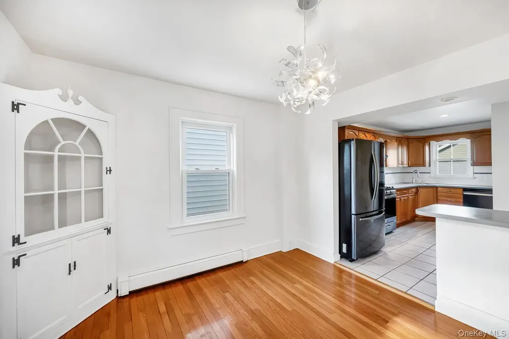 134 Marcellus Road Mineola NY 11501