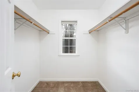 1476 Iroquois Street Shrub Oak NY 10588