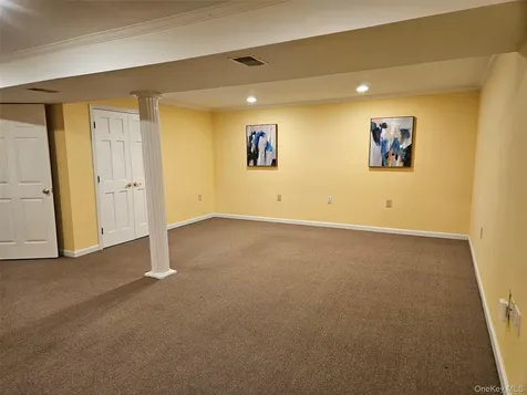 1476 Iroquois Street Shrub Oak NY 10588